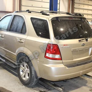2006 Kia Sorento — 3.5l V6 — image 1 of 1